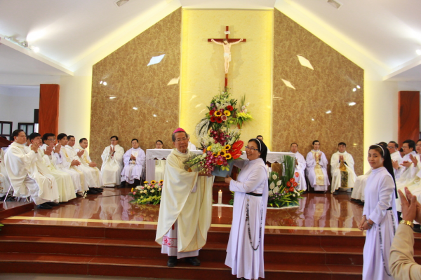 Dòng Nữ Đa Minh Thái Bình Mừng 15 Năm Thành Lập Hội Dòng - 2019
