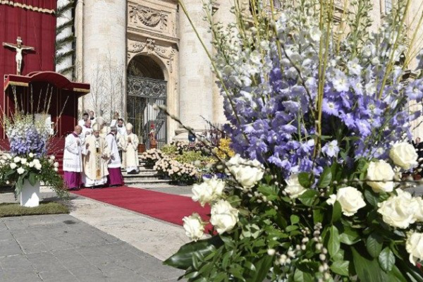 Năm nay, ĐTC sẽ chủ sự buổi ngắm Đàng Thánh Giá tại đấu trường Colosseo và lễ Phục Sinh tại quảng trường Thánh Phêrô