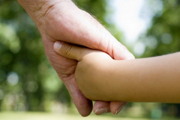 Tình bạn giữa bà Peggy Winckowski và một nhóm thanh thiếu niên ở Mỹ