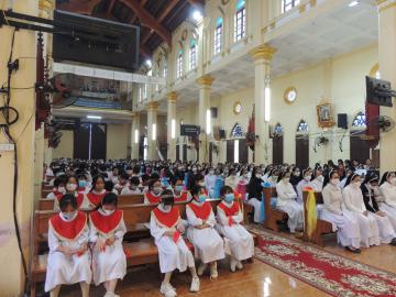 Cộng đoàn Mẹ Thiên Chúa Phục Lễ: Mừng Bổn mạng và Khánh thành Ngôi nhà mới