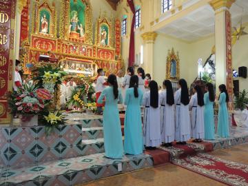 Cộng đoàn Mẹ Thiên Chúa Phục Lễ: Mừng Bổn mạng và Khánh thành Ngôi nhà mới