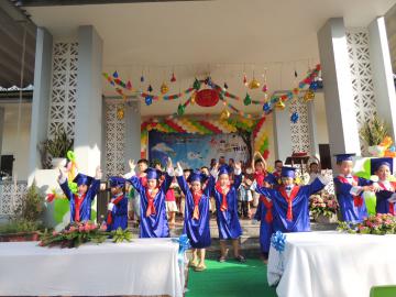 Trường Mầm non Tư thục Bình Minh: Hình ảnh lễ Tổng kết năm học 2021 - 2022 (N2)