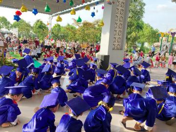 Trường Mầm non Tư thục Bình Minh: Hình ảnh lễ Tổng kết năm học 2021 - 2022 (N2)