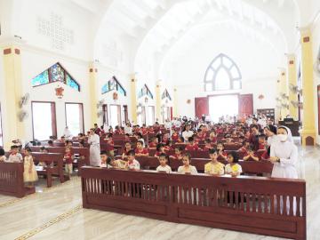 Trường Mầm non Tư thục Bình Minh: Hình ảnh Thánh lễ Tổng kết năm học 2021 - 2022 (1)