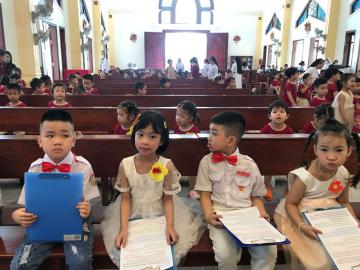 Trường Mầm non Tư thục Bình Minh: Hình ảnh Thánh lễ Tổng kết năm học 2021 - 2022 (1)