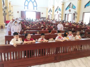 Trường Mầm non Tư thục Bình Minh: Hình ảnh Thánh lễ Tổng kết năm học 2021 - 2022 (1)