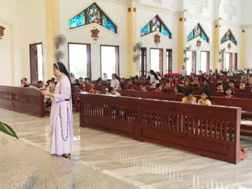 Trường Mầm non Tư thục Bình Minh: Hình ảnh Thánh lễ Tổng kết năm học 2021 - 2022 (1)