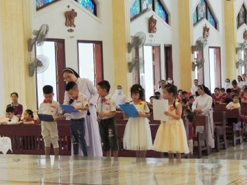 Trường Mầm non Tư thục Bình Minh: Hình ảnh Thánh lễ Tổng kết năm học 2021 - 2022 (2)