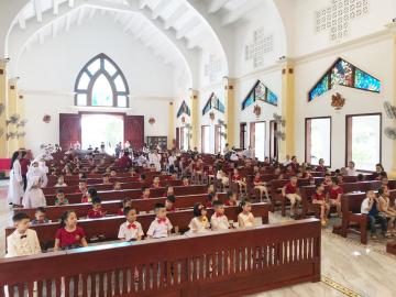 Trường Mầm non Tư thục Bình Minh: Hình ảnh Thánh lễ Tổng kết năm học 2021 - 2022 (2)