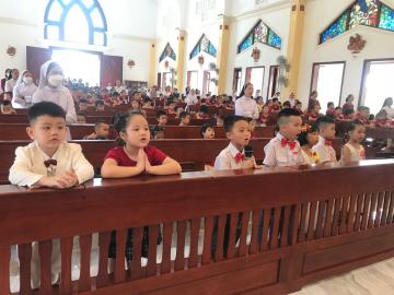 Trường Mầm non Tư thục Bình Minh: Hình ảnh Thánh lễ Tổng kết năm học 2021 - 2022 (2)
