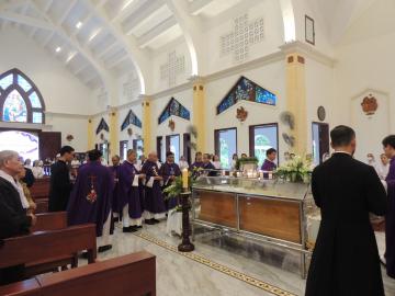 Hình ảnh 1: Các Nghi thức và Thánh lễ An táng Nữ tu Gioanna Phạm Thị Đức, OP.