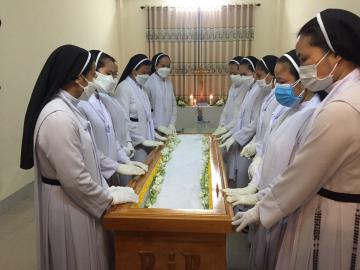 Hình ảnh 1: Các Nghi thức và Thánh lễ An táng Nữ tu Gioanna Phạm Thị Đức, OP.