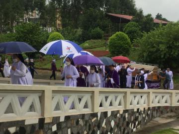Hình ảnh 1: Các Nghi thức và Thánh lễ An táng Nữ tu Gioanna Phạm Thị Đức, OP.