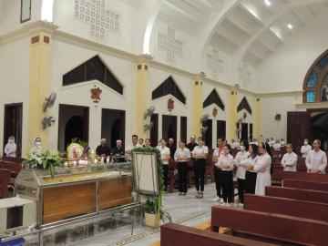 Hình ảnh 2: Các Nghi thức và Thánh lễ An táng Nữ tu Gioanna Phạm Thị Đức, OP.