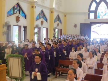 Hình ảnh 2: Các Nghi thức và Thánh lễ An táng Nữ tu Gioanna Phạm Thị Đức, OP.
