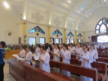 Hình ảnh 2: Các Nghi thức và Thánh lễ An táng Nữ tu Gioanna Phạm Thị Đức, OP.