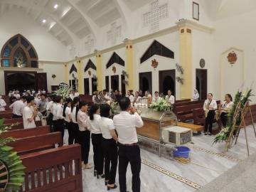 Hình ảnh 3: Các Nghi thức và Thánh lễ An táng Nữ tu Gioanna Phạm Thị Đức, OP.