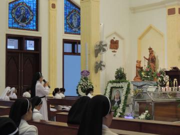Hình ảnh 1: Các Nghi thức và Thánh lễ An táng Nữ tu Maria Bùi Thị Suy, OP.