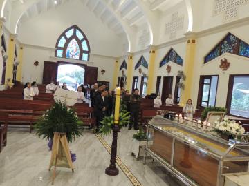 Hình ảnh 1: Các Nghi thức và Thánh lễ An táng Nữ tu Maria Bùi Thị Suy, OP.