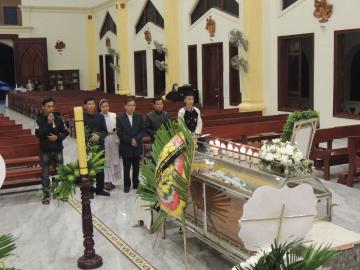 Hình ảnh 1: Các Nghi thức và Thánh lễ An táng Nữ tu Maria Bùi Thị Suy, OP.
