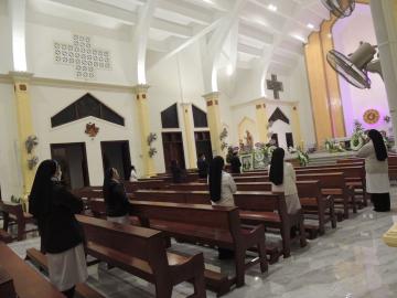 Hình ảnh 1: Các Nghi thức và Thánh lễ An táng Nữ tu Maria Bùi Thị Suy, OP.