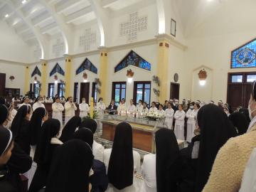 Hình ảnh 1: Các Nghi thức và Thánh lễ An táng Nữ tu Maria Bùi Thị Suy, OP.