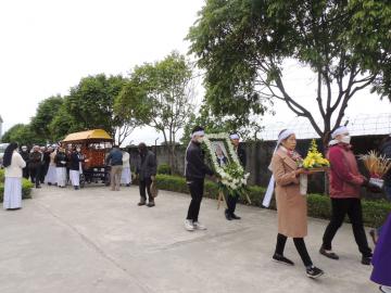 Hình ảnh 1: Các Nghi thức và Thánh lễ An táng Nữ tu Maria Bùi Thị Suy, OP.