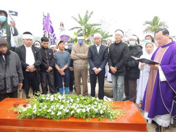 Hình ảnh 1: Các Nghi thức và Thánh lễ An táng Nữ tu Maria Bùi Thị Suy, OP.