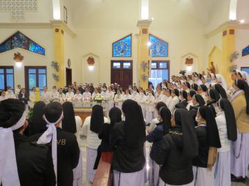 Hình ảnh 2: Các Nghi thức và Thánh lễ An táng Nữ tu Maria Bùi Thị Suy, OP.