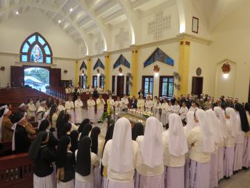 Hình ảnh 2: Các Nghi thức và Thánh lễ An táng Nữ tu Maria Bùi Thị Suy, OP.