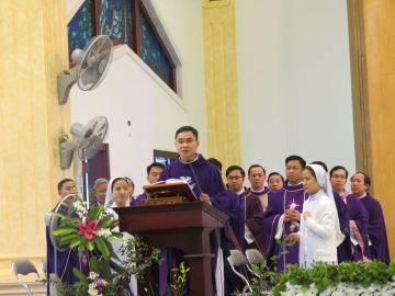 Hình ảnh 2: Các Nghi thức và Thánh lễ An táng Nữ tu Maria Bùi Thị Suy, OP.
