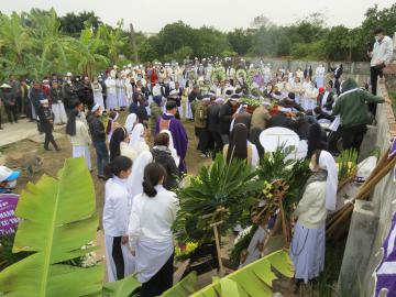 Hình ảnh 2: Các Nghi thức và Thánh lễ An táng Nữ tu Maria Bùi Thị Suy, OP.