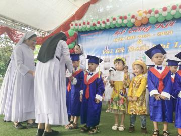 Mầm non Tư thục Bình Minh: Hình ảnh Lễ TỔNG KẾT năm học 2022-2023