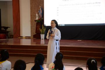 Hình ảnh Đại hội Ơn gọi Dòng nữ Đa Minh Thái Bình năm 2023 - Ngày thứ nhất