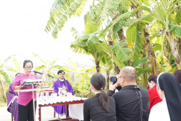 Hình ảnh: Thánh lễ cầu nguyện cho các Linh hồn tại Vườn thánh của Hội dòng