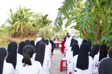 Hình ảnh: Thánh lễ cầu nguyện cho các Linh hồn tại Vườn thánh của Hội dòng