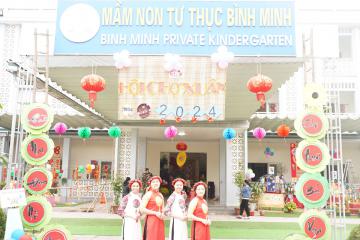 Mầm non Tư thục Bình Minh: Hội chợ Xuân 2024 - Hình ảnh 1