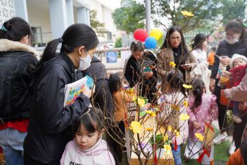 Mầm non Tư thục Bình Minh: Hội chợ Xuân 2024 - Hình ảnh 2