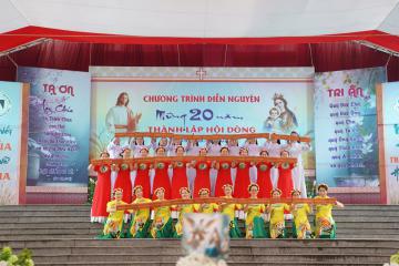 20 năm Thành lập Hội dòng: Hình ảnh Diễn nguyện