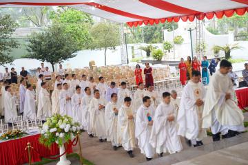 20 năm Thành lập Hội dòng: Hình ảnh Thánh lễ