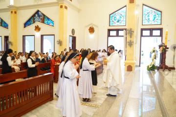 20 năm Thành lập Hội dòng: Hình ảnh Thánh lễ
