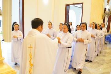 20 năm Thành lập Hội dòng: Hình ảnh Thánh lễ