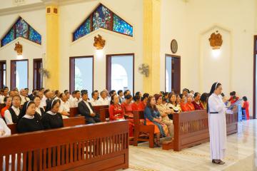 20 năm Thành lập Hội dòng: Hình ảnh Thánh lễ