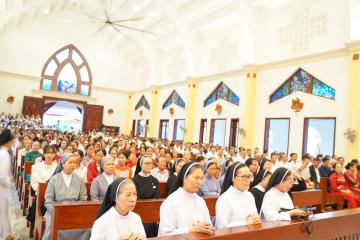 20 năm Thành lập Hội dòng: Hình ảnh Thánh lễ