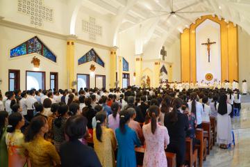 20 năm Thành lập Hội dòng: Hình ảnh Thánh lễ