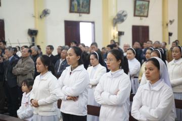 Hình ảnh: Thánh lễ Tạ ơn, Làm phép và Cắt băng Khánh Thành Nhà Sinh Hoạt Tu xá Thánh Martinô Ngọc Đồng