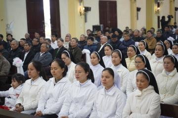 Hình ảnh: Thánh lễ Tạ ơn, Làm phép và Cắt băng Khánh Thành Nhà Sinh Hoạt Tu xá Thánh Martinô Ngọc Đồng