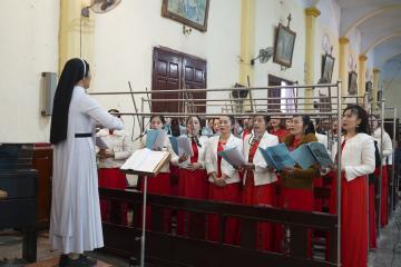 Hình ảnh: Thánh lễ Tạ ơn, Làm phép và Cắt băng Khánh Thành Nhà Sinh Hoạt Tu xá Thánh Martinô Ngọc Đồng