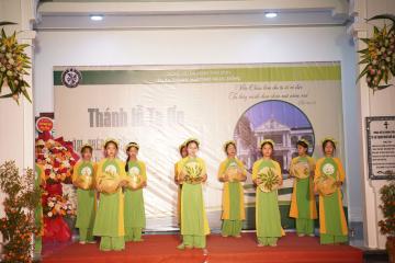 Hình ảnh: Đón tiếp và Hoan ca mừng Khánh Thành Nhà Sinh Hoạt Tu xá Thánh Martinô Ngọc Đồng