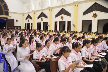 Hình ảnh: Sáng ngày thứ Hai Đại hội Ơn gọi (11.7.2025)